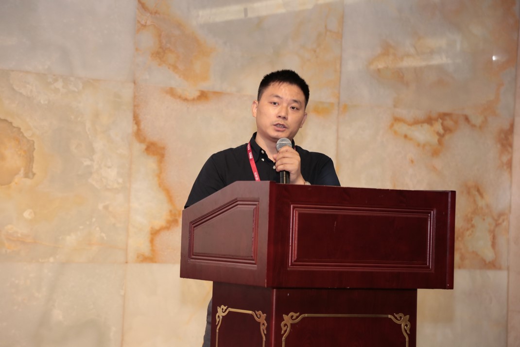 广东东溢新材料科技有限公司 营销总监 赵礼雄