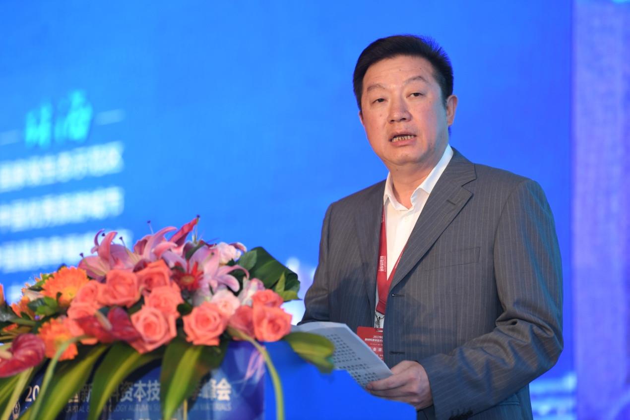 级珠海经济技术开发区(珠海高栏港经济区)党委书记,管委会主任姜建平