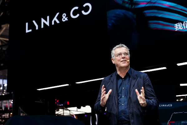 领克01 PHEV上市,领克新能源规划