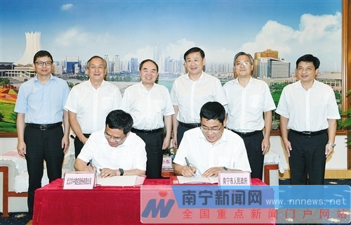 轻量化，电动汽车，汽车零部件,汽车轻量化