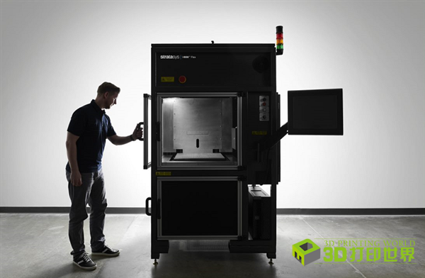 stratasys-unveils-new-f120-fdm-printer-and-v650-flex-sla-3d-printer-2.png