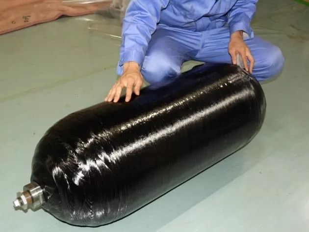 kawatex开发轻质碳纤维增强塑料高压氢气罐3到4年内上市